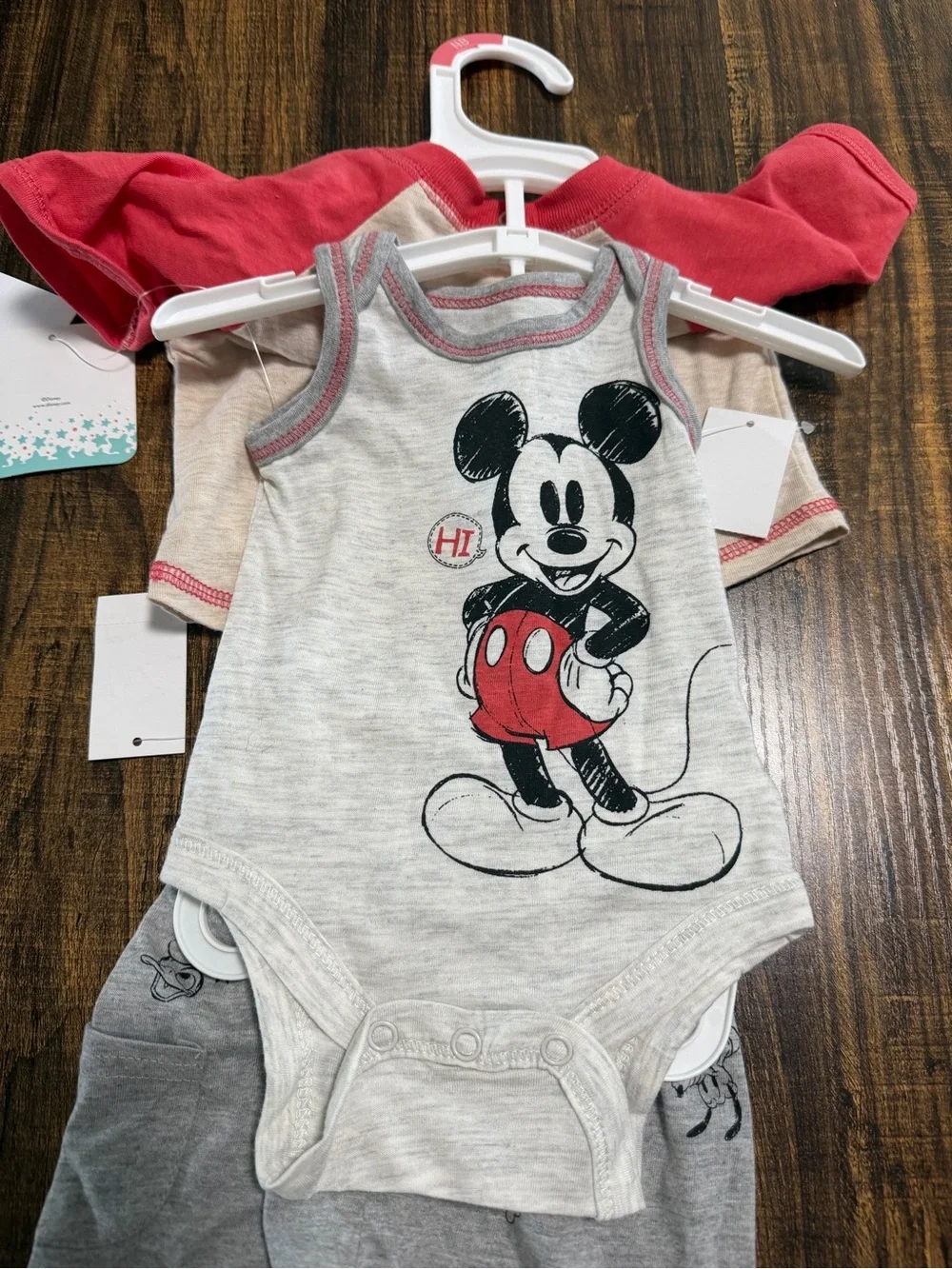 Disney nwt excellent